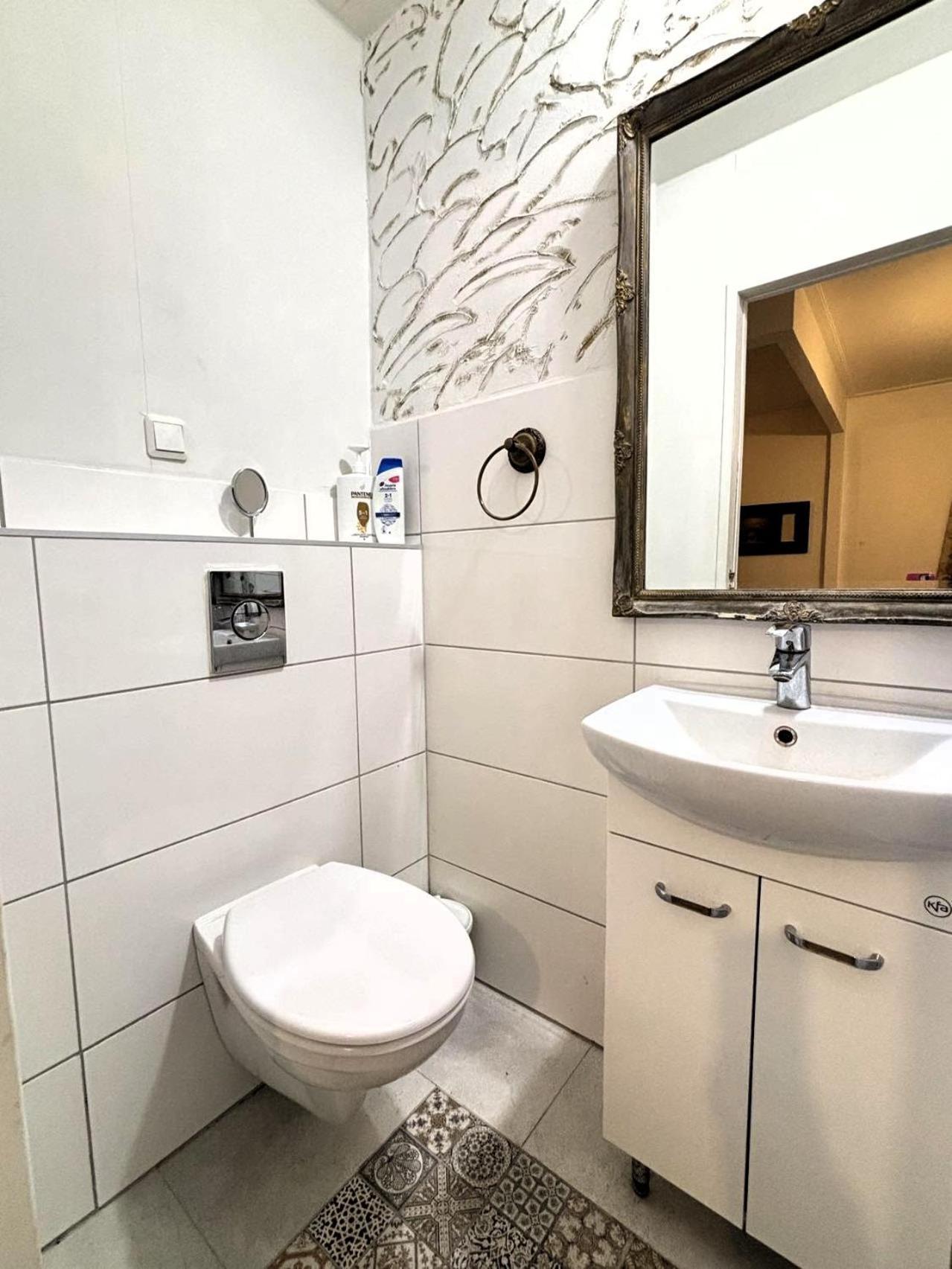 Akureyri Center Rooms Экстерьер фото